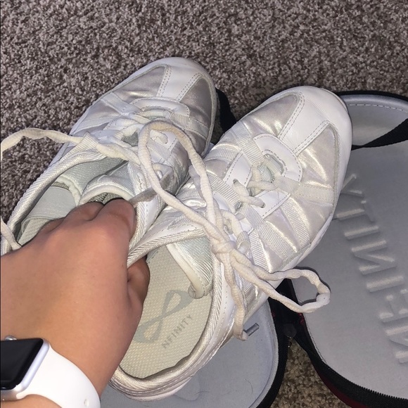 Nifinity Evolution cheer shoes 7.5 - Picture 2 of 6